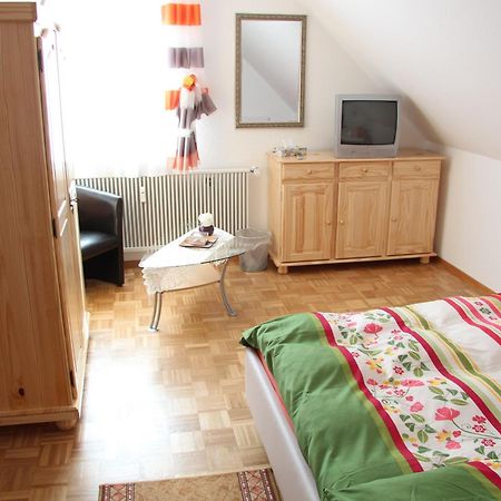 Hotel Am Schloss Neuenstein Bilik gambar